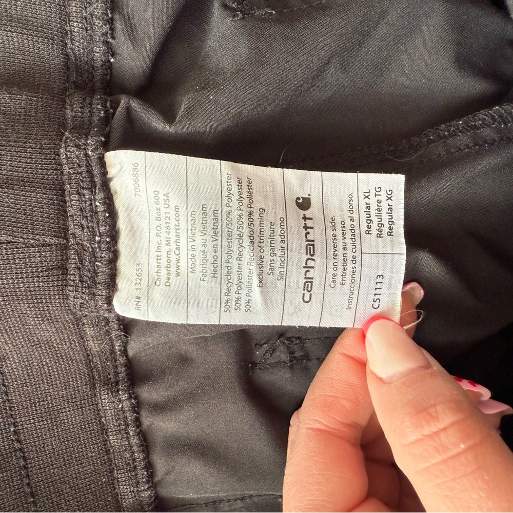 Carhartt Women's Black Scrub Set - Top & Jogger Pants - Picture 7 of 7
